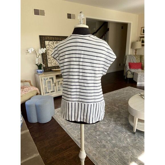 Jones New York medium top - Picture 3 of 3